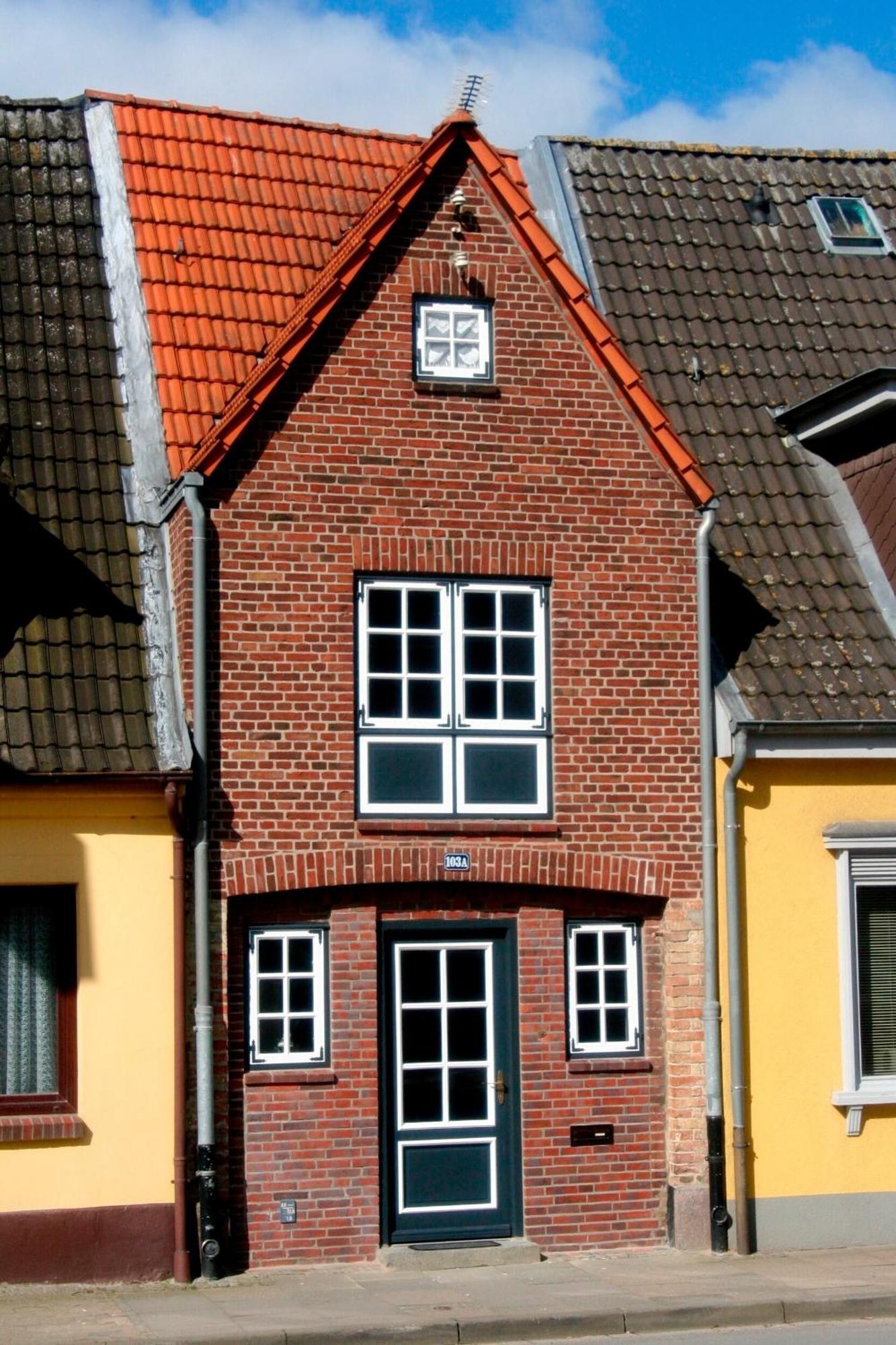 Alter Fischerspeicher Eckernforde Bagian luar foto